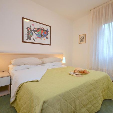 Appartamenti Angela E Pordenone Бибионе Екстериор снимка