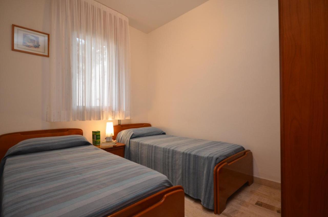 Appartamenti Angela E Pordenone Бибионе Екстериор снимка