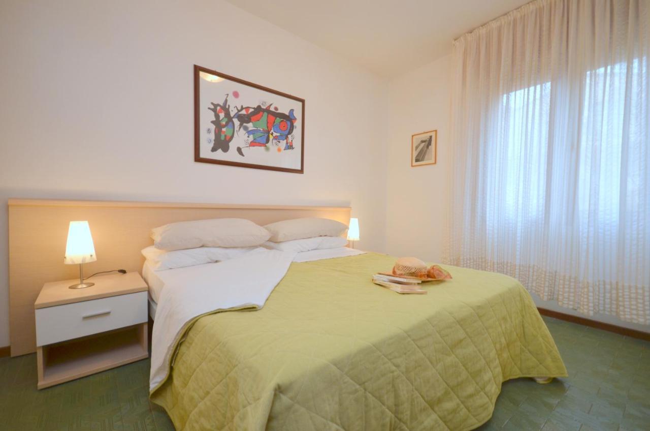 Appartamenti Angela E Pordenone Бибионе Екстериор снимка