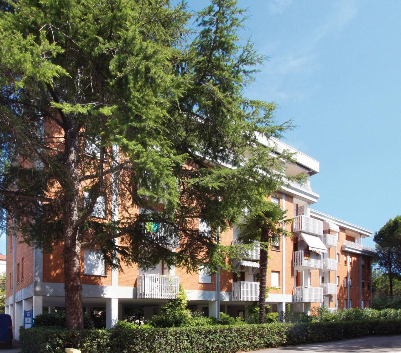Appartamenti Angela E Pordenone Бибионе Екстериор снимка