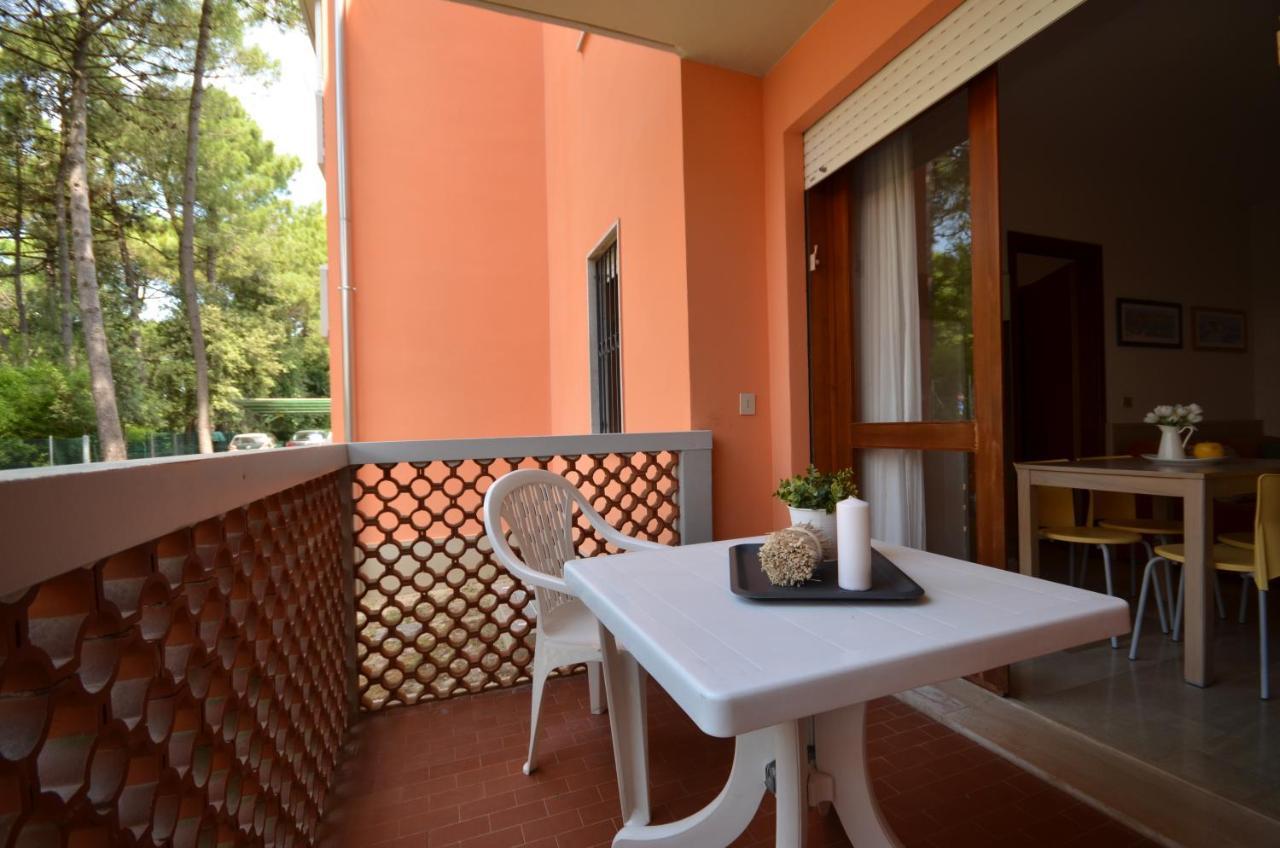 Appartamenti Angela E Pordenone Бибионе Екстериор снимка