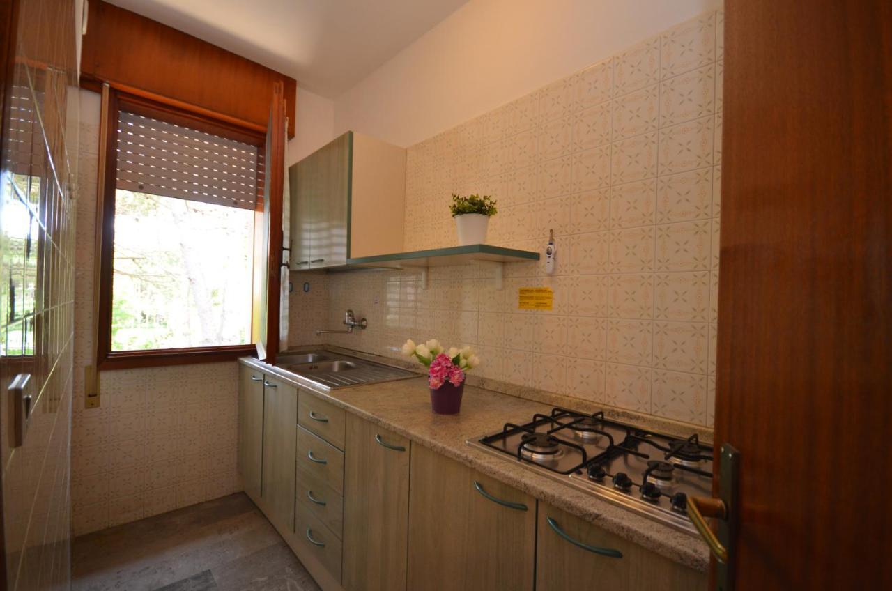 Appartamenti Angela E Pordenone Бибионе Екстериор снимка